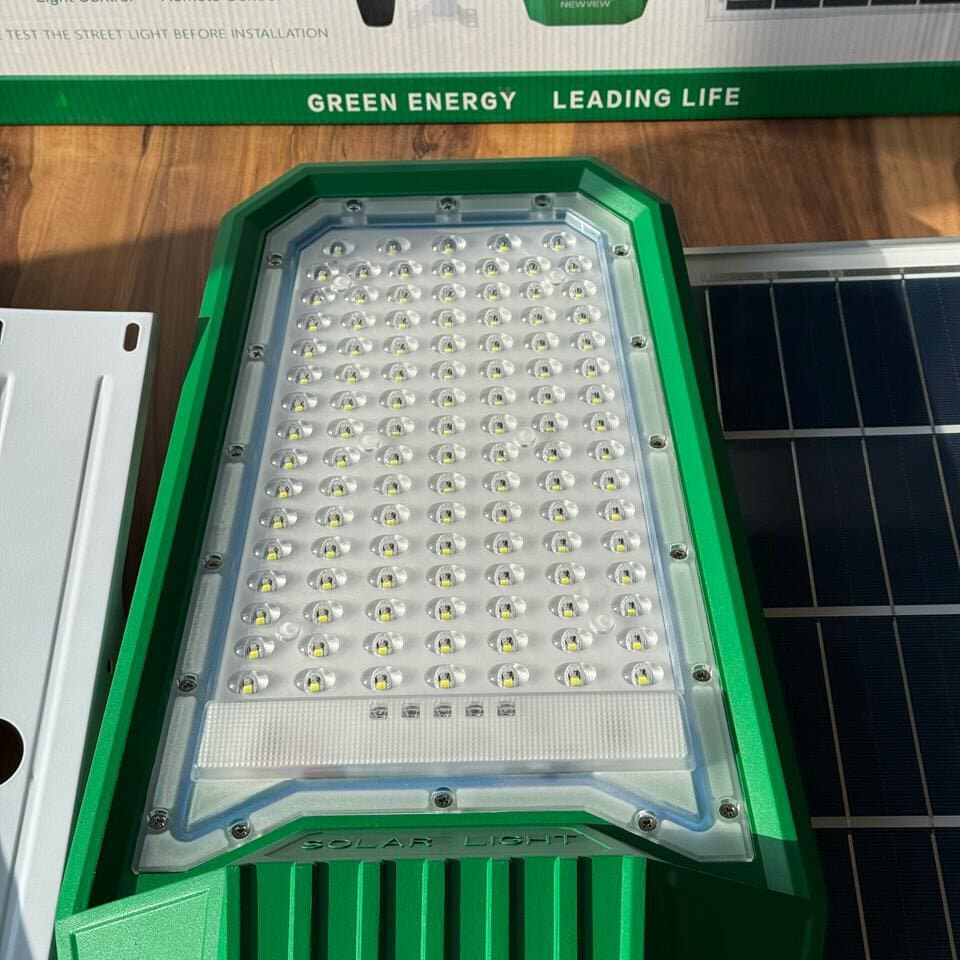 300W Solar Street Light 4