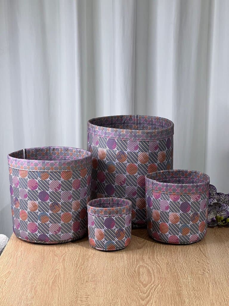 4 Sized Laundry Fabric Baskets 2