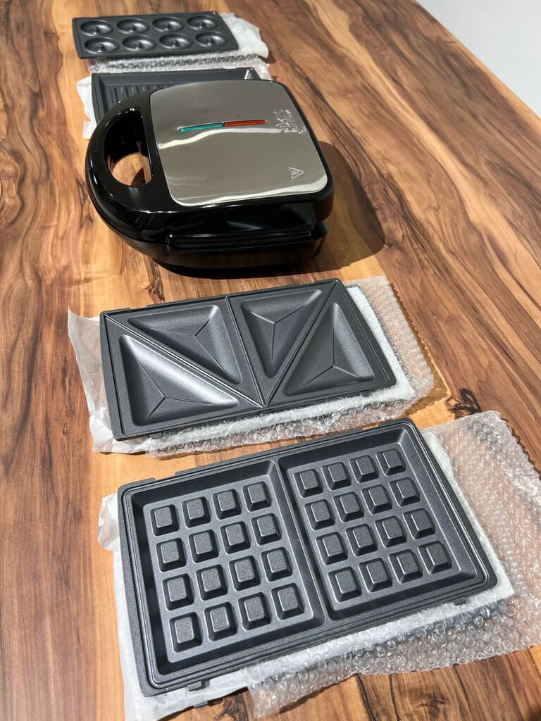 5 In1 Waffle & Sandwich Maker 3