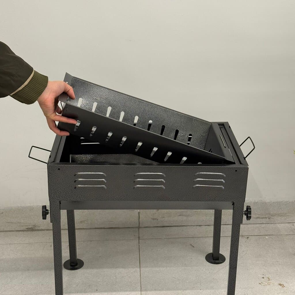 Rectangular Charcoal Barbecue Grill with Legs 10