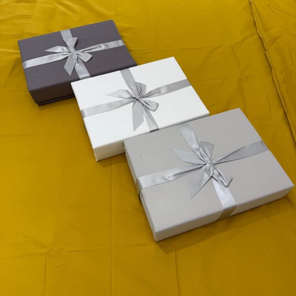 Elegant Luxury Bedding Set – 4 Pieces 7