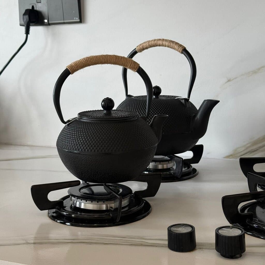 Stoneware Teapot with Stainless Steel Infuser 2