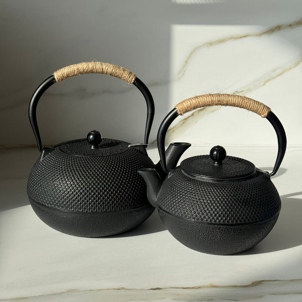 Stoneware Teapot with Stainless Steel Infuser 3