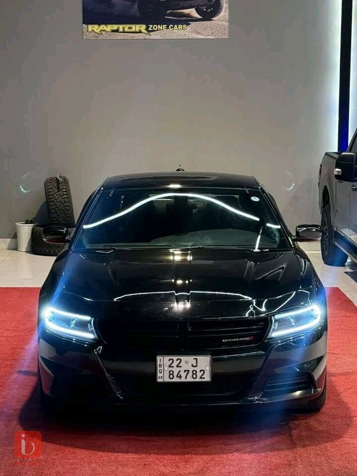 Dodge Charger SXT 3