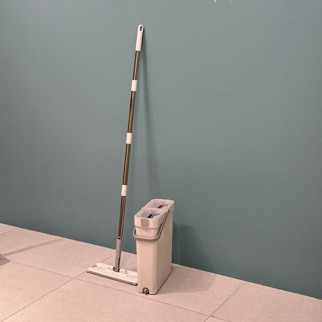 Slim Flat Mop Bucket 3