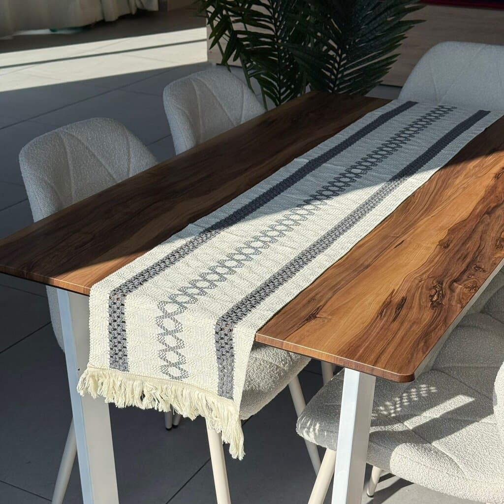 30 × 180cm Natural Woven Table Runner 14