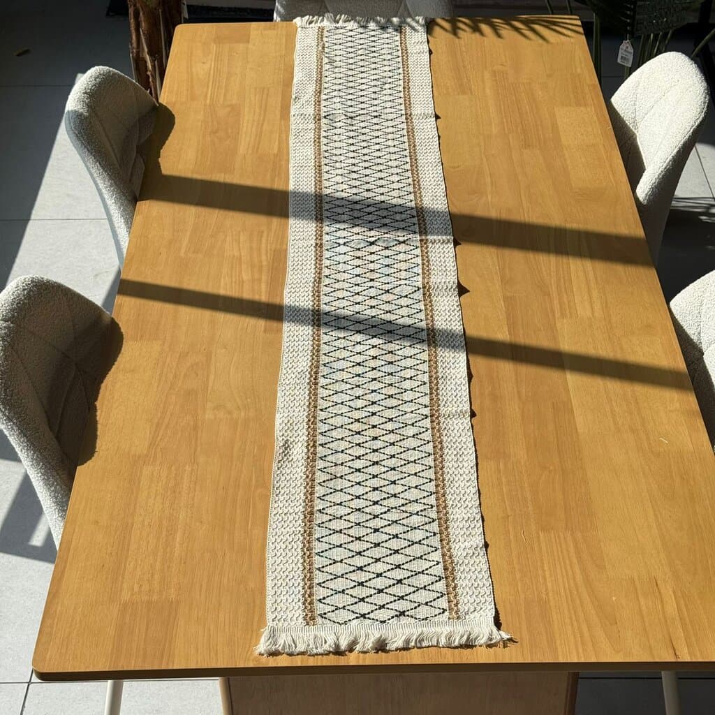 30 × 180cm Natural Woven Table Runner 22