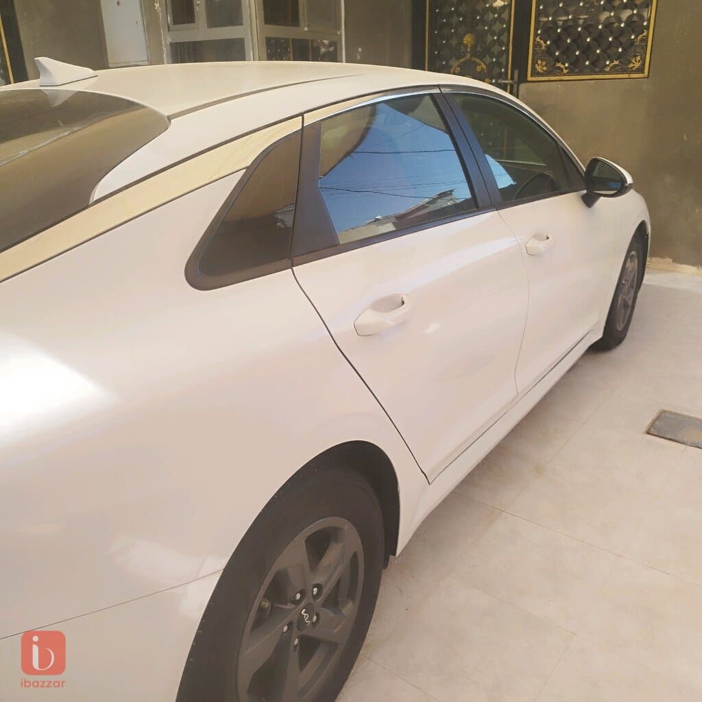 KIA K5 7
