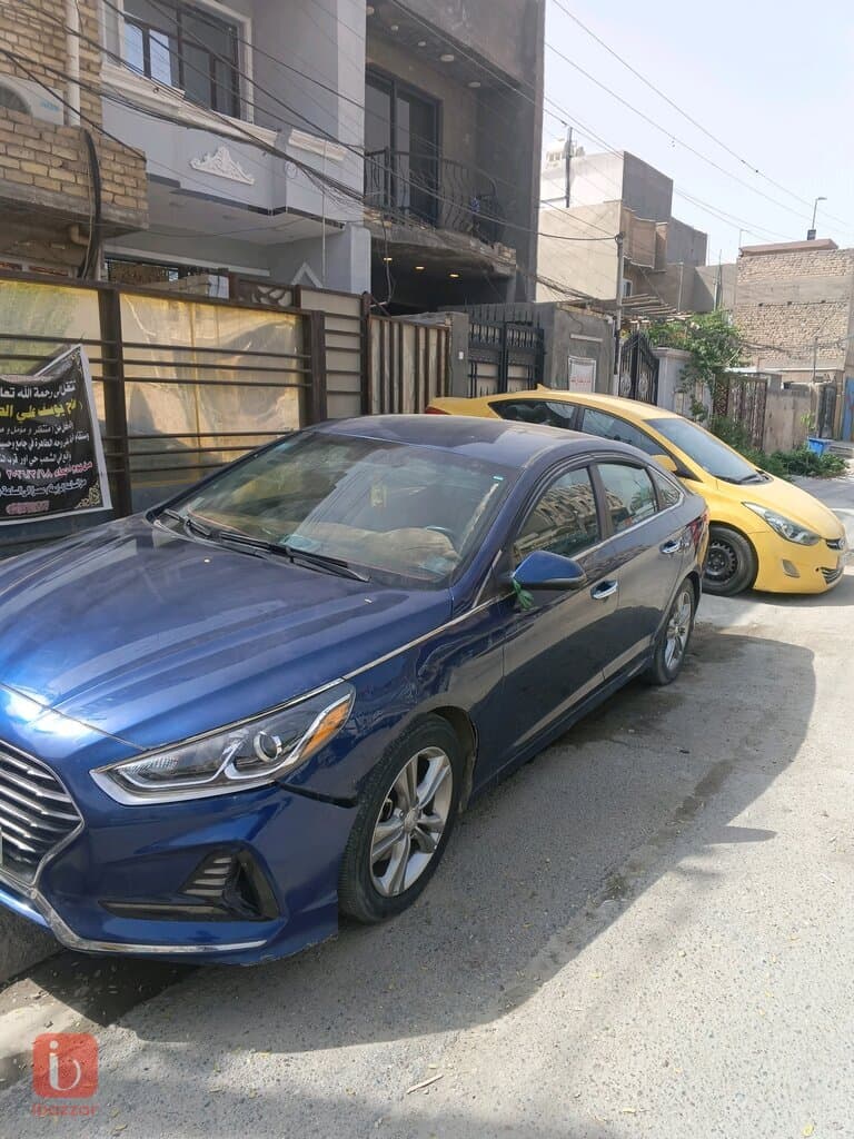 Hyundai Sonata Standard 2