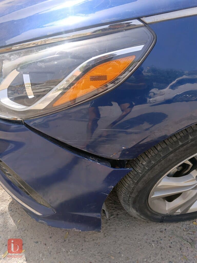 Hyundai Sonata Standard 4
