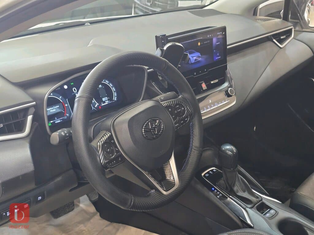 Toyota Corolla SE 9