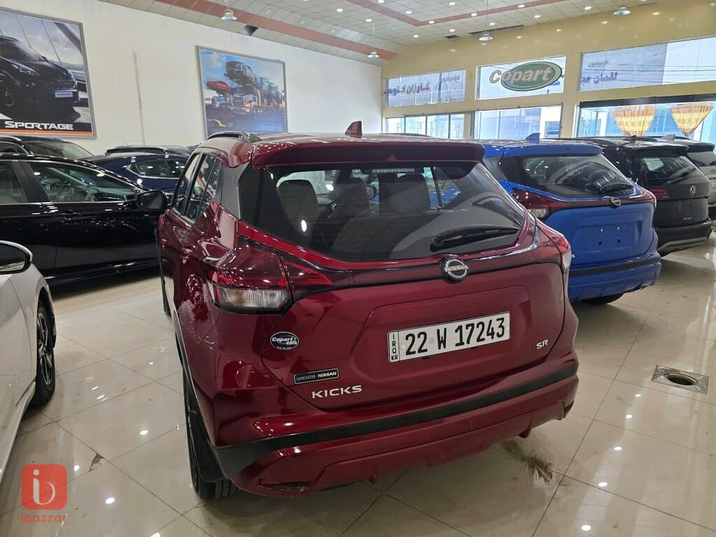 Nissan Kicks SR 3