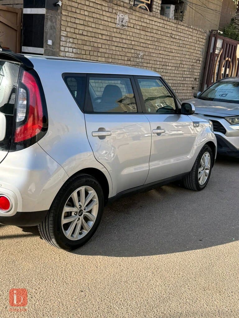 KIA Soul 9