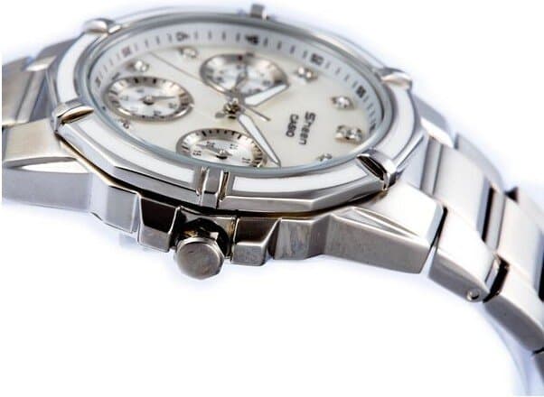 Casio Sheen Women's Watch 33mm - SHN-3015DP-7ADF (Silver) 3