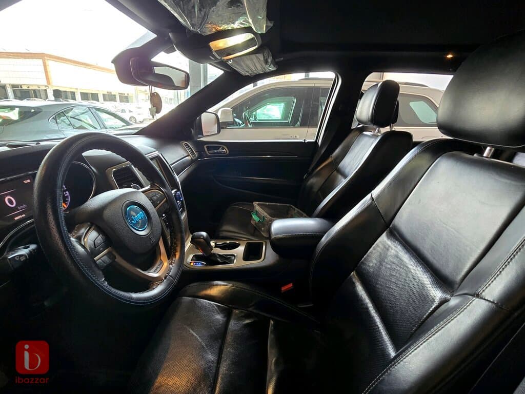 Jeep Grand Cherokee Limited 7
