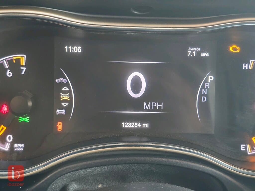 Jeep Grand Cherokee Laredo 10