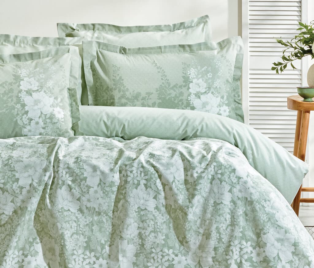Yataş Bedding Andressa - Single Size 
1- Duvet Cover: 160x220 cm (1 piece
2- Flat Sheet: 180x240 cm (1 piece)
3- Pillowcases: 50x70 cm (1 pieces) (Sage) 2