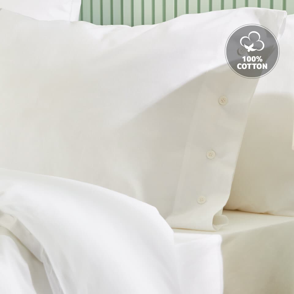 Yataş Bedding Plain - Single Size
1- Duvet Cover: 160x220 cm
2- Flat Sheet: 180x240 cm
3- Pillowcase: 50x70 cm (1 Piece) (White) 2