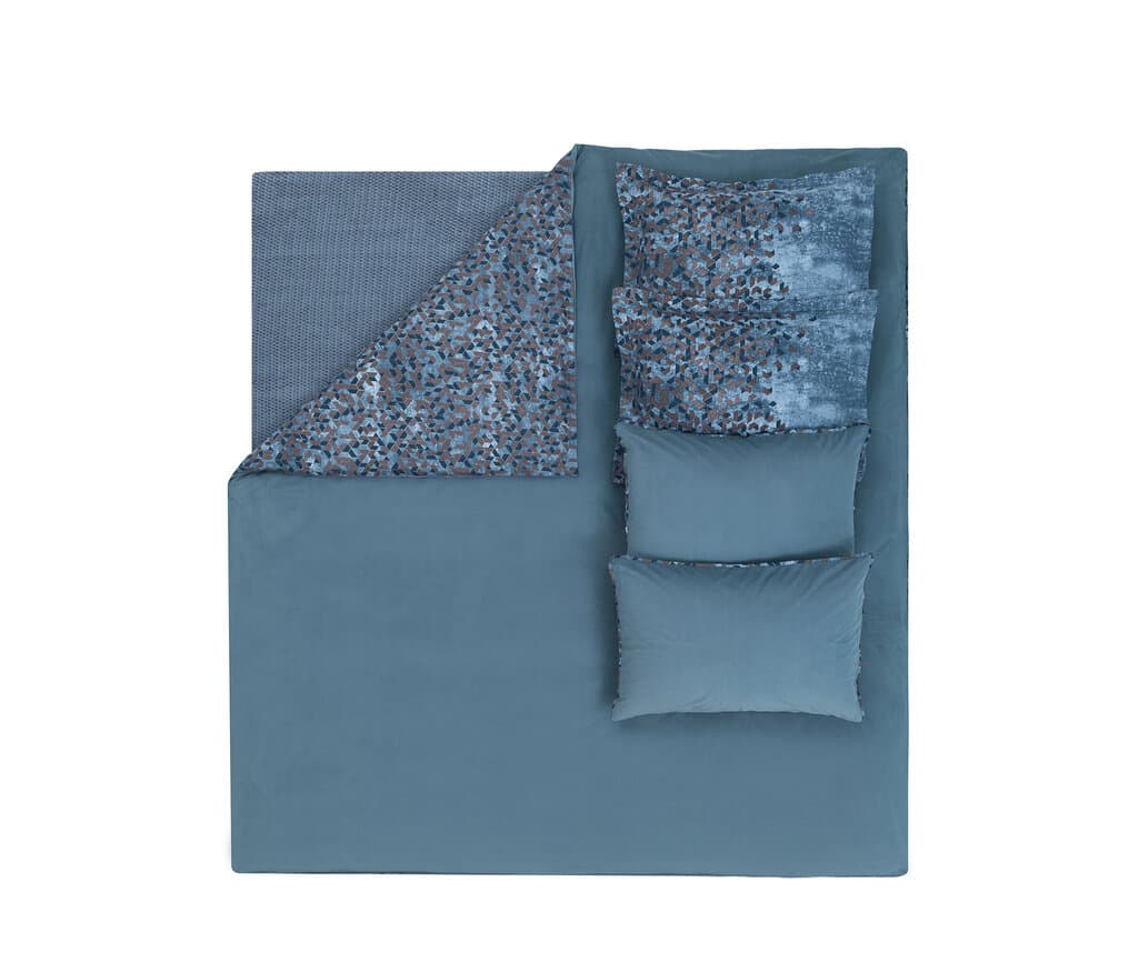 Yataş Bedding Elba - King Size
1- Duvet Cover: 240 x 220 cm
2- Flat Sheet: 280 x 240 cm
3- Pillowcases: 50 x 70 cm (2 Flounced + 2 Standard) (Navy Blue) 4