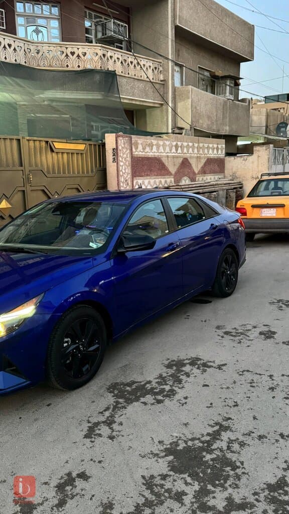Hyundai Elantra Sport 9