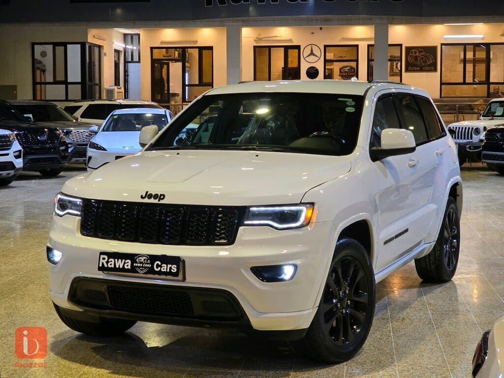 Jeep Grand Cherokee Black Top 1