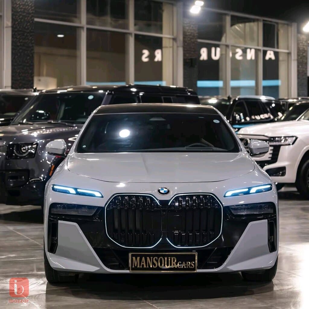 BMW 7-Series 740i 2