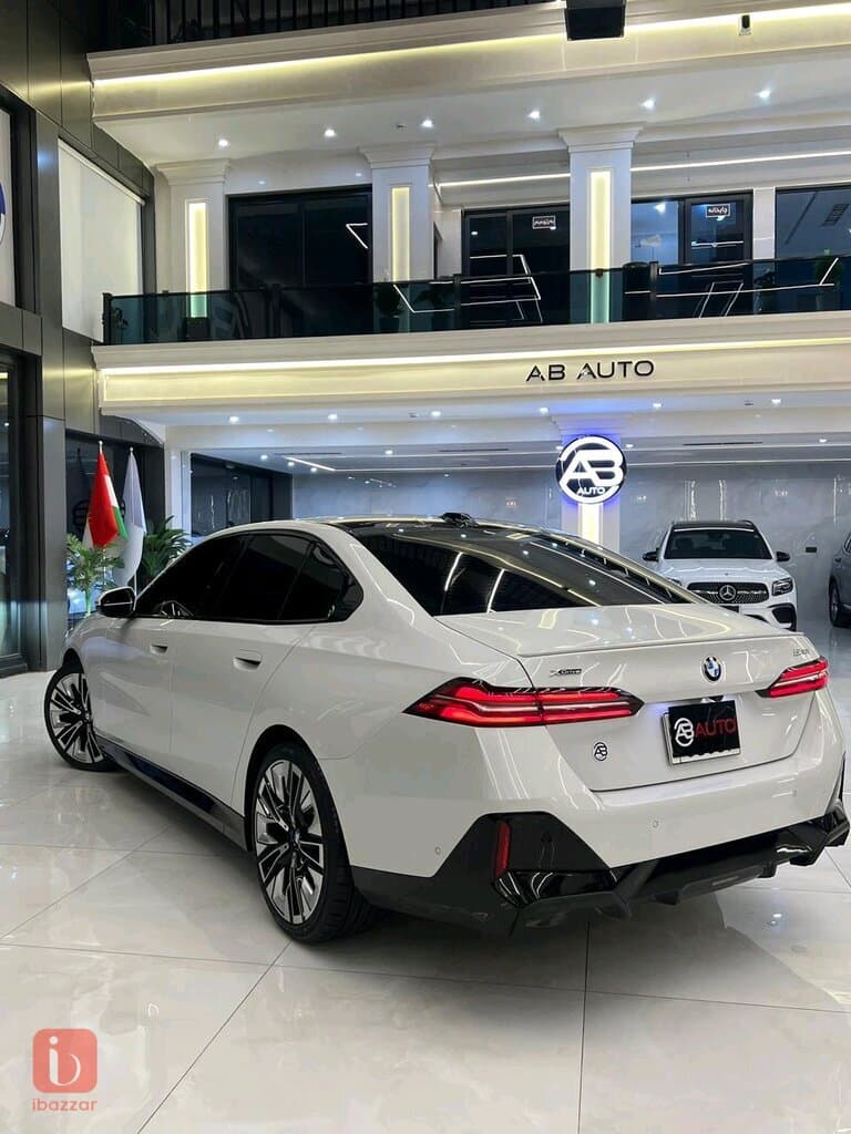 BMW 5-Series 530i M-Kit 5