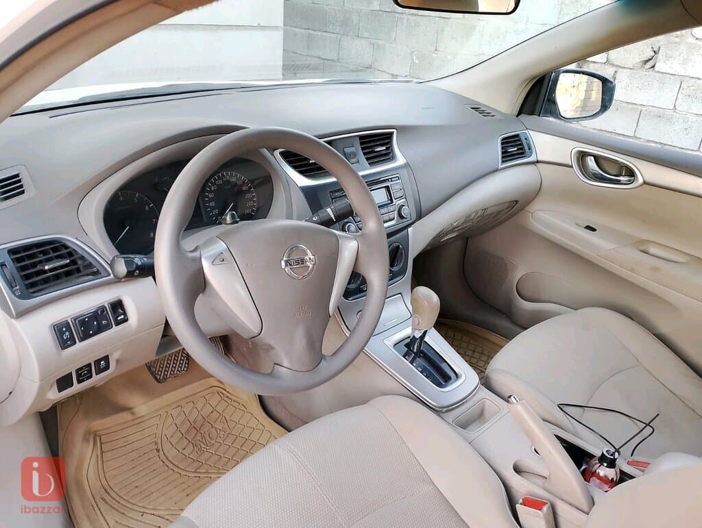 Nissan Sentra 3