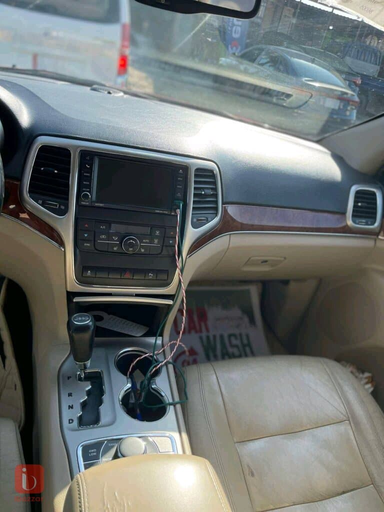 Jeep Grand Cherokee Limited 10