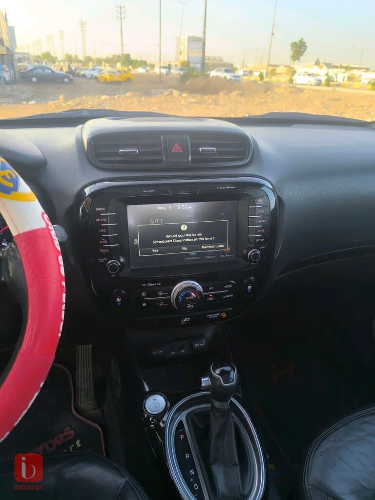 KIA Soul EX 2.0 4