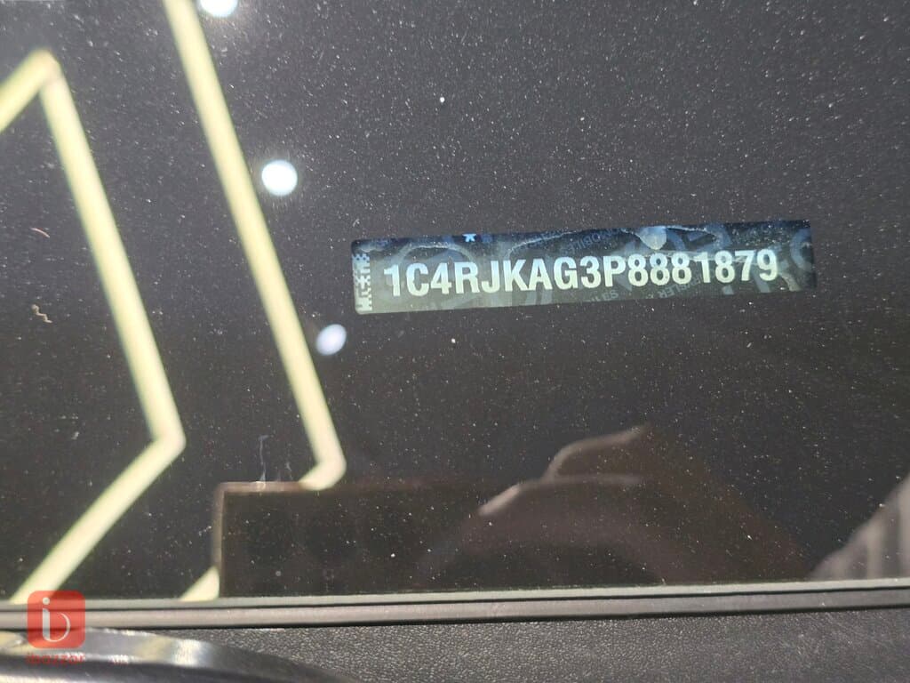 Jeep Grand Cherokee 11