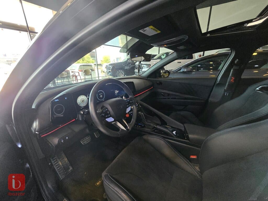 Hyundai Elantra 7