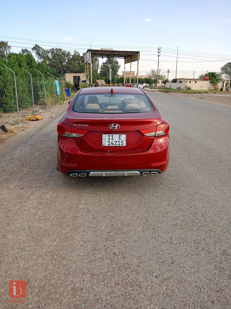 Hyundai Elantra GL 5