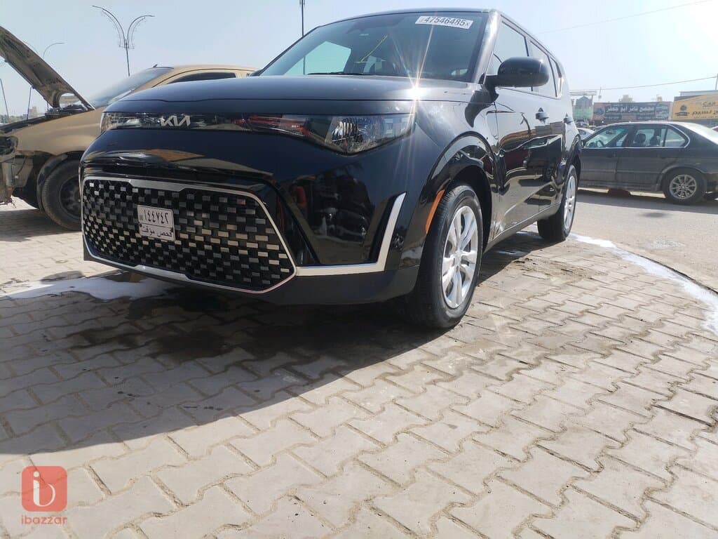 KIA Soul LX 7