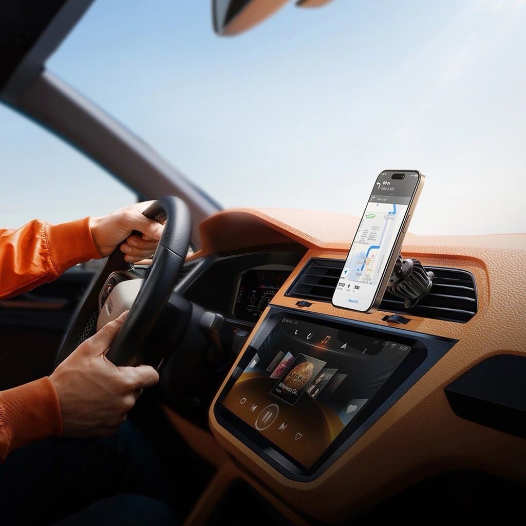 JOYROOM JR-ZS406 Magnetic Car Phone Holder - Dual Neodymium Magnet Vent Mount 7