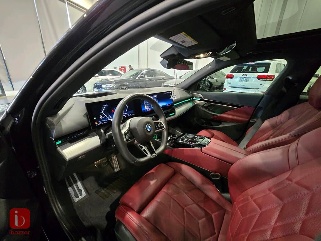 BMW 5-Series 530i 8