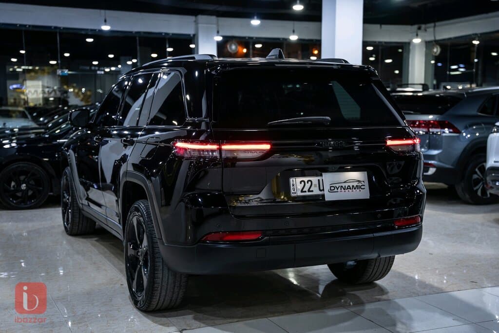 Jeep Grand Cherokee Limited 7