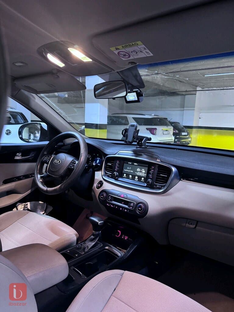 KIA Sorento LX 5