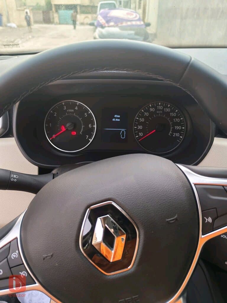 Renault Duster 5