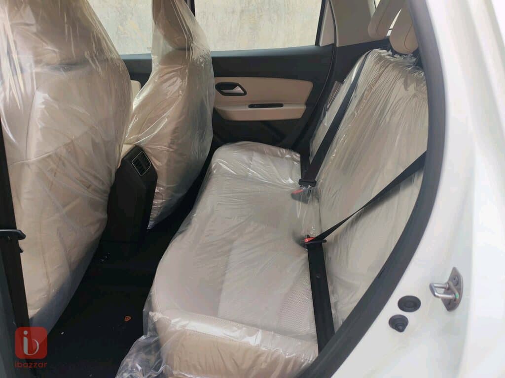 Renault Duster 7