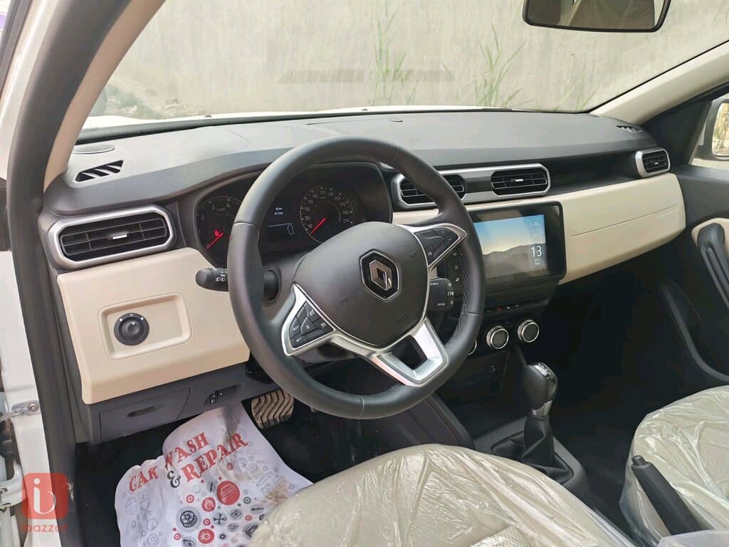 Renault Duster 9