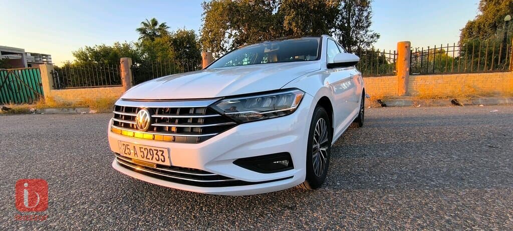 Volkswagen Jetta SE 9
