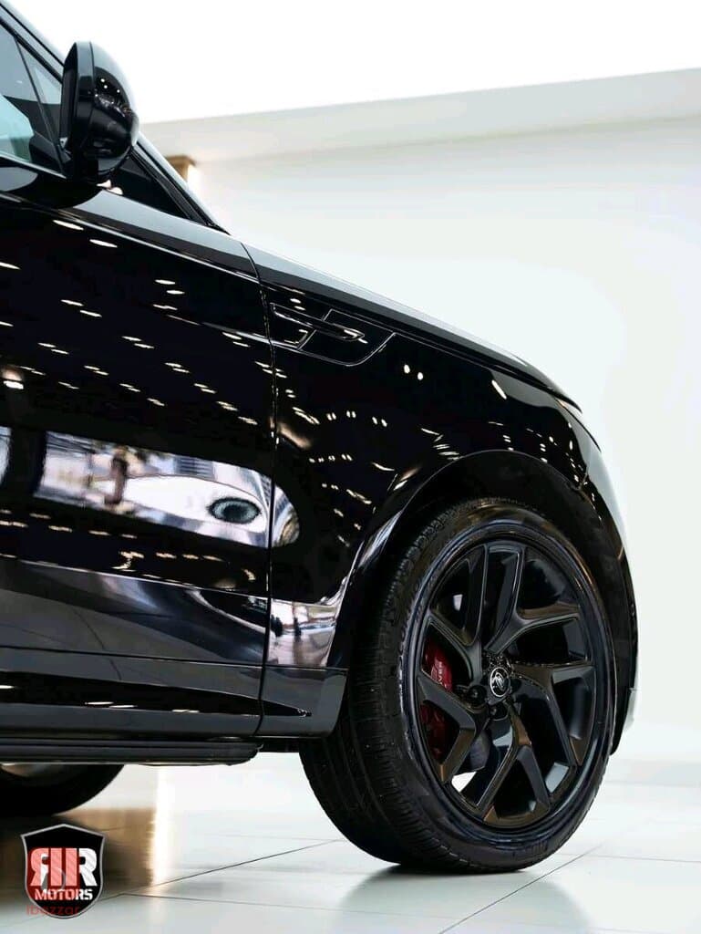 Land Rover Range Rover Sport HSE 10