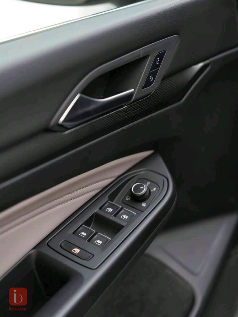 Volkswagen Golf 8