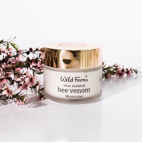 Wild Ferns New Zealand Bee Venom Moisturiser with Active Manuka Honey - 100g (Other) 2