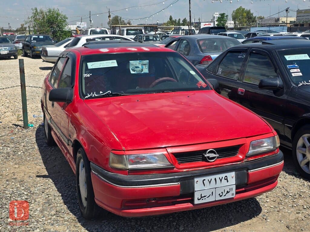 Opel Vectra — photo 2