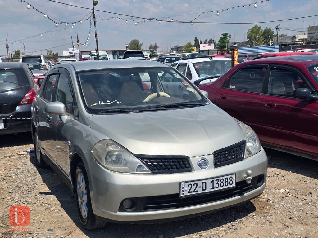 Nissan Sunny 2