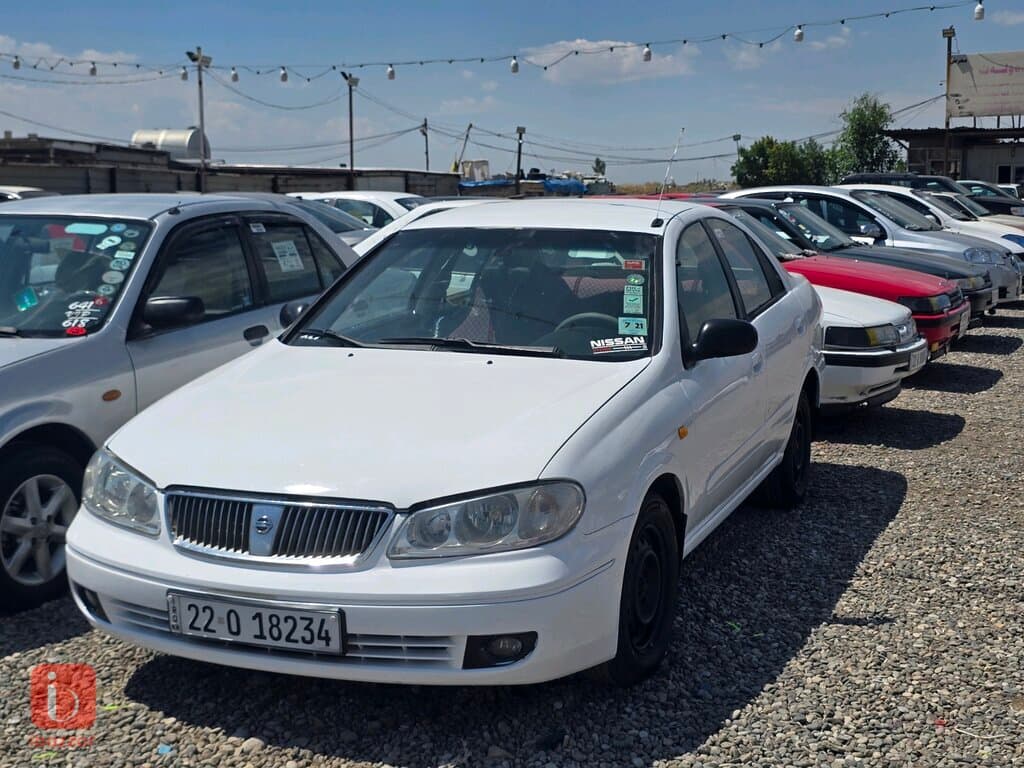 Nissan Sunny 3