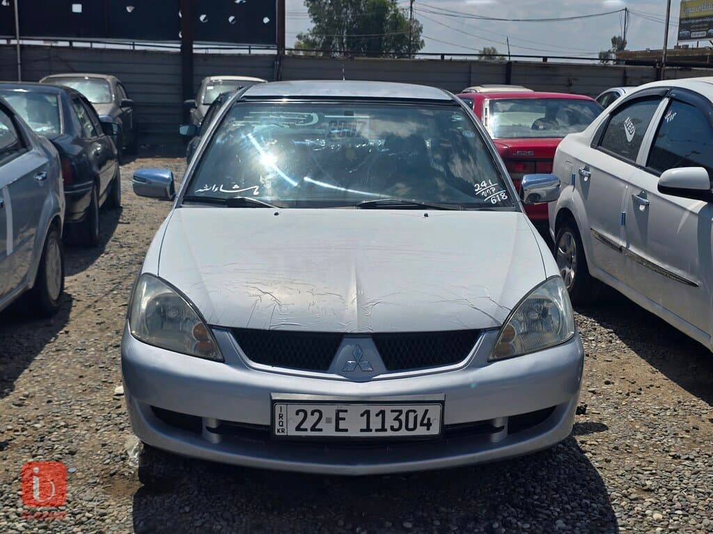 Mitsubishi Lancer 1