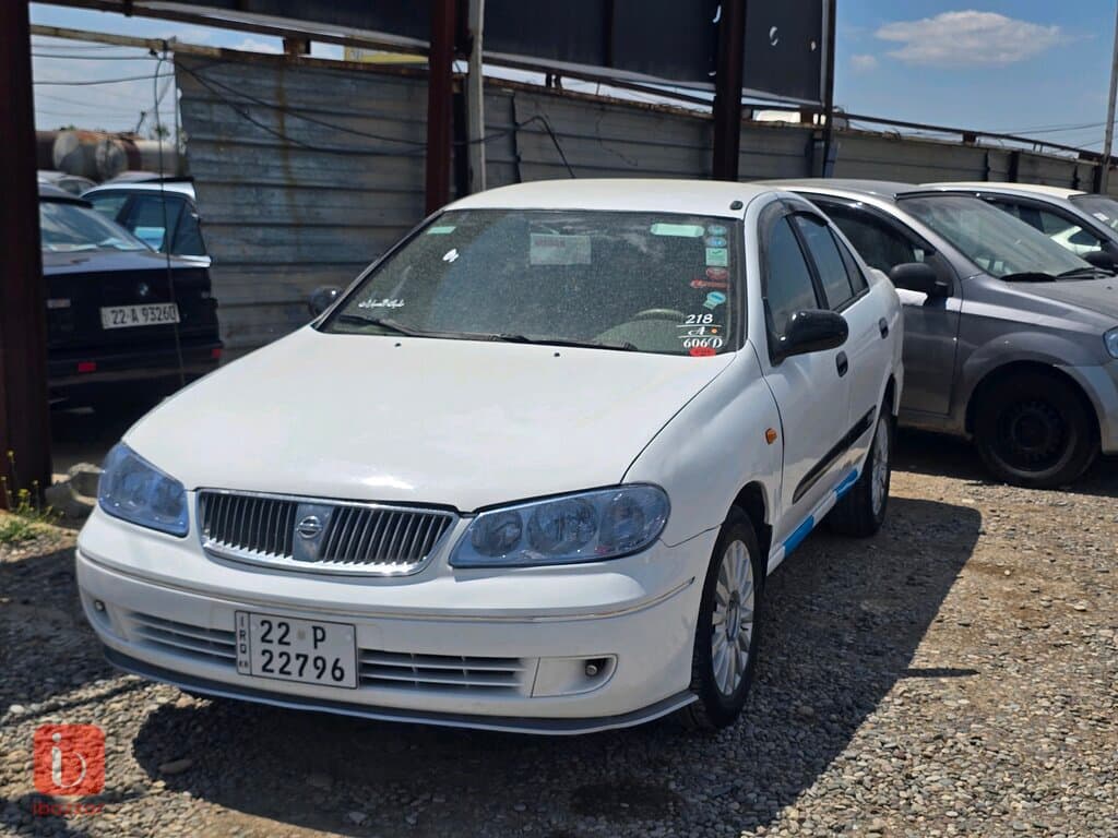 Nissan Sunny 3